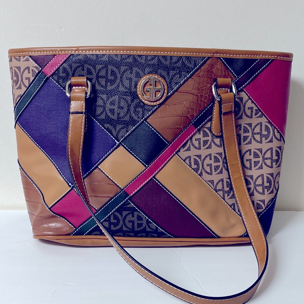 Gianni Bernini purse, patchwork front, EUC!, 3 sections, no stains, rips, cracks